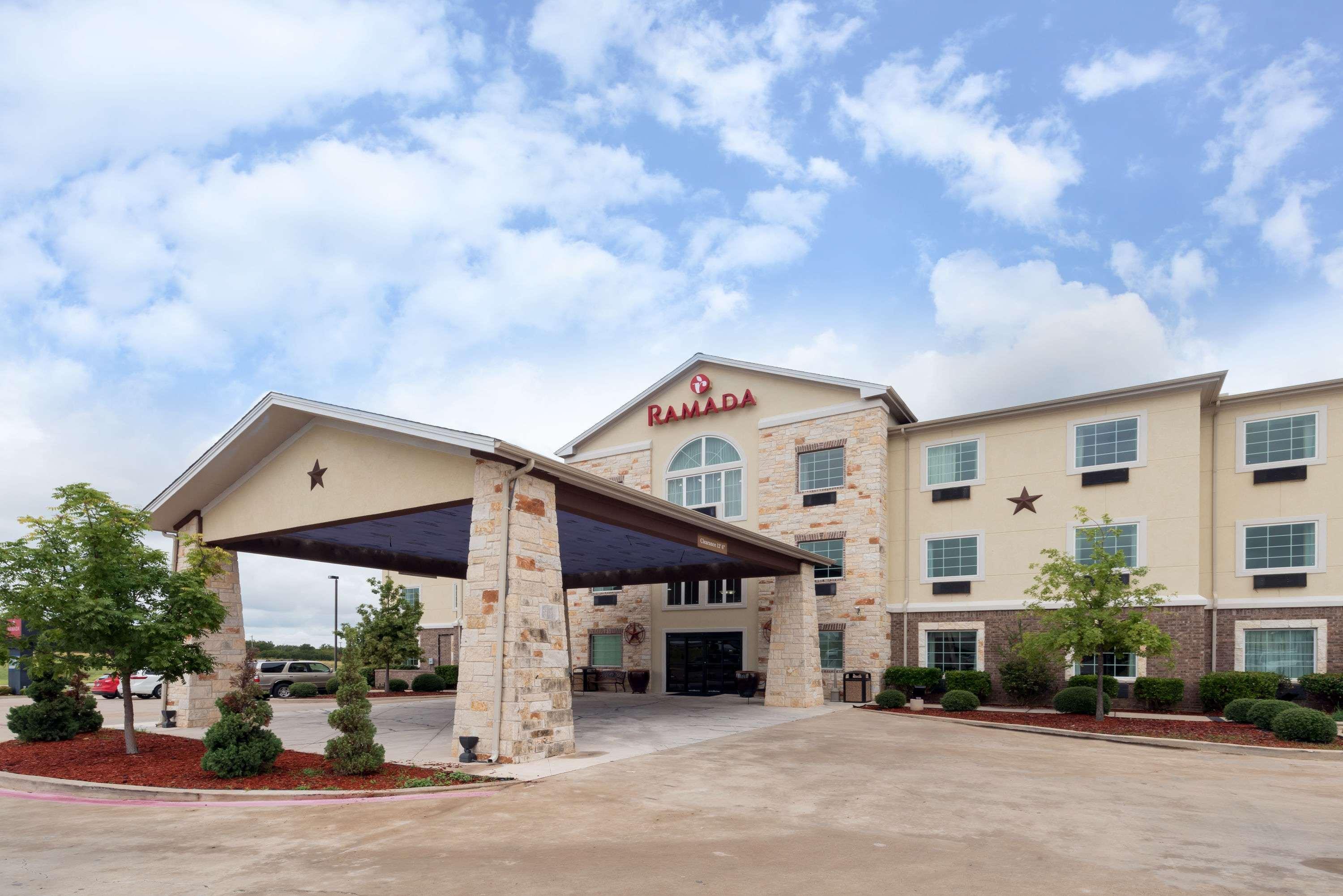 Comfort Inn & Suites Gatesville Near Fort Cavazos Εξωτερικό φωτογραφία