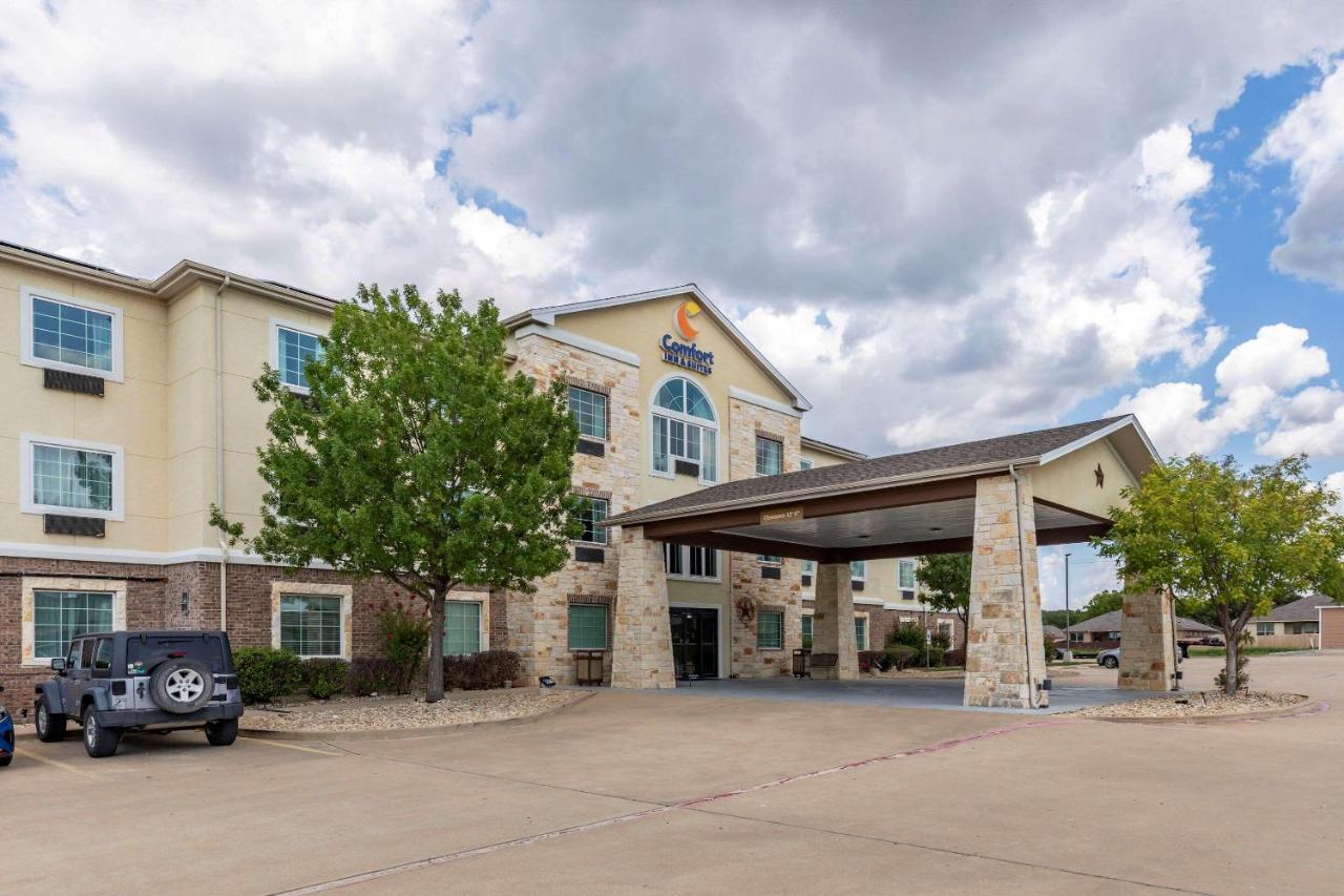 Comfort Inn & Suites Gatesville Near Fort Cavazos Εξωτερικό φωτογραφία