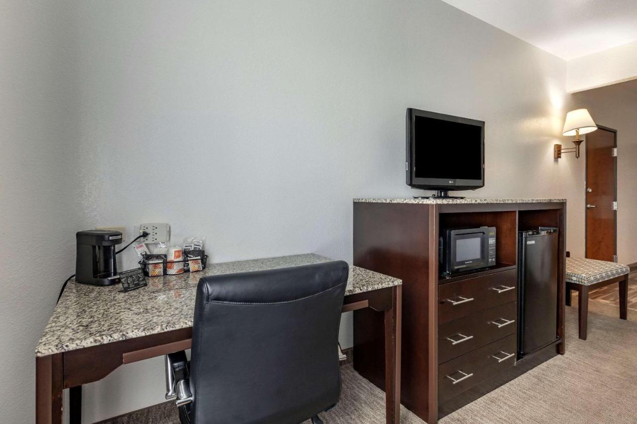 Comfort Inn & Suites Gatesville Near Fort Cavazos Εξωτερικό φωτογραφία